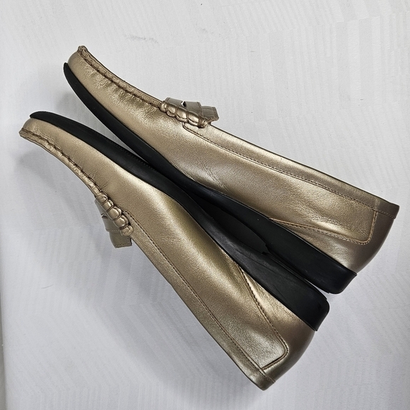 Walking Cradles gold and silver loafer with woven front 8.5 N - Picture 7 of 13